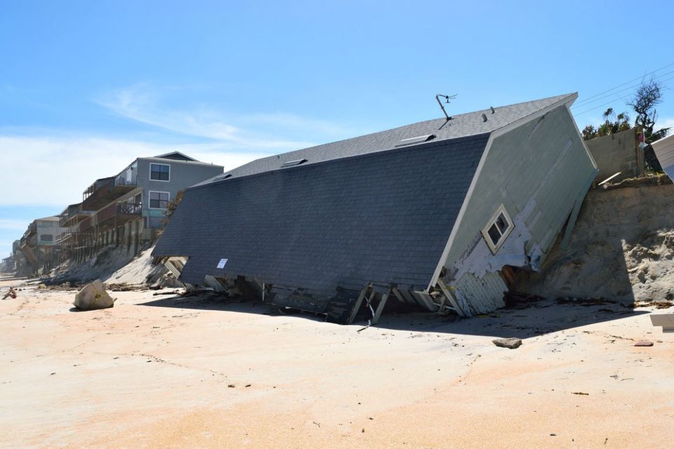 Zerstörtes Haus nach dem Hurrikan Irma