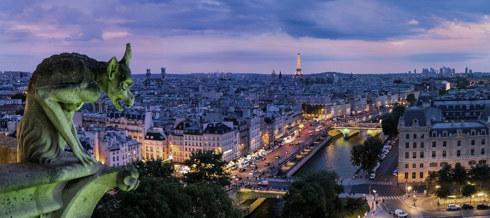 #3: Der Drittplatzierte Paris hat selbst bei der Zentrale von InterNations für eine Überraschung gesorgt. Der Studie zufolge ist es in keiner der weltweit 51 untersuchten Städte schwieriger, sich am neuen Heimatort einzugewöhnen. 43 Prozent bescheinigten der einheimischen Bevölkerung eine unfreundliche Einstellung gegenüber ausländischen Nachbarn. Jeder Dritte findet es sehr schwer, ohne Kenntnisse der Landessprache in der Stadt zu leben – weltweit sagt das nur jeder siebte Expat. Schlechte Bezahlung und hohe Mieten haben ebenfalls zum schlechten Abschneiden der französischen Hauptstadt beigetragen.