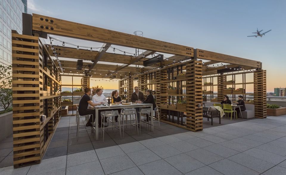 Adobe Systems: Auf dem Dach der Unternehmenszentrale werden frische Luft und Koffein getankt.
