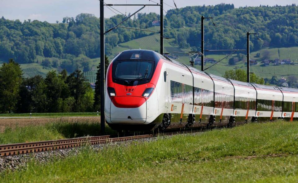 #7 Sonstige Fahrzeuge: Nicht nur deutsche Autos sind ein Exportschlager. Ausländische Kunden schätzen auch die Qualität von Schiffen, Jachten, Zügen, Krafträdern, Luft- und Raumfahrzeuge oder Fahrrädern aus deutscher Produktion. Diese Warengruppe erzielte 2017 nach vorläufigen Ergebnissen des Statistischen Bundesamtes einen Wert von 57,93 Mrd. Euro. Das entsprach 4,5 Prozent am gesamten Ausfuhrwert.