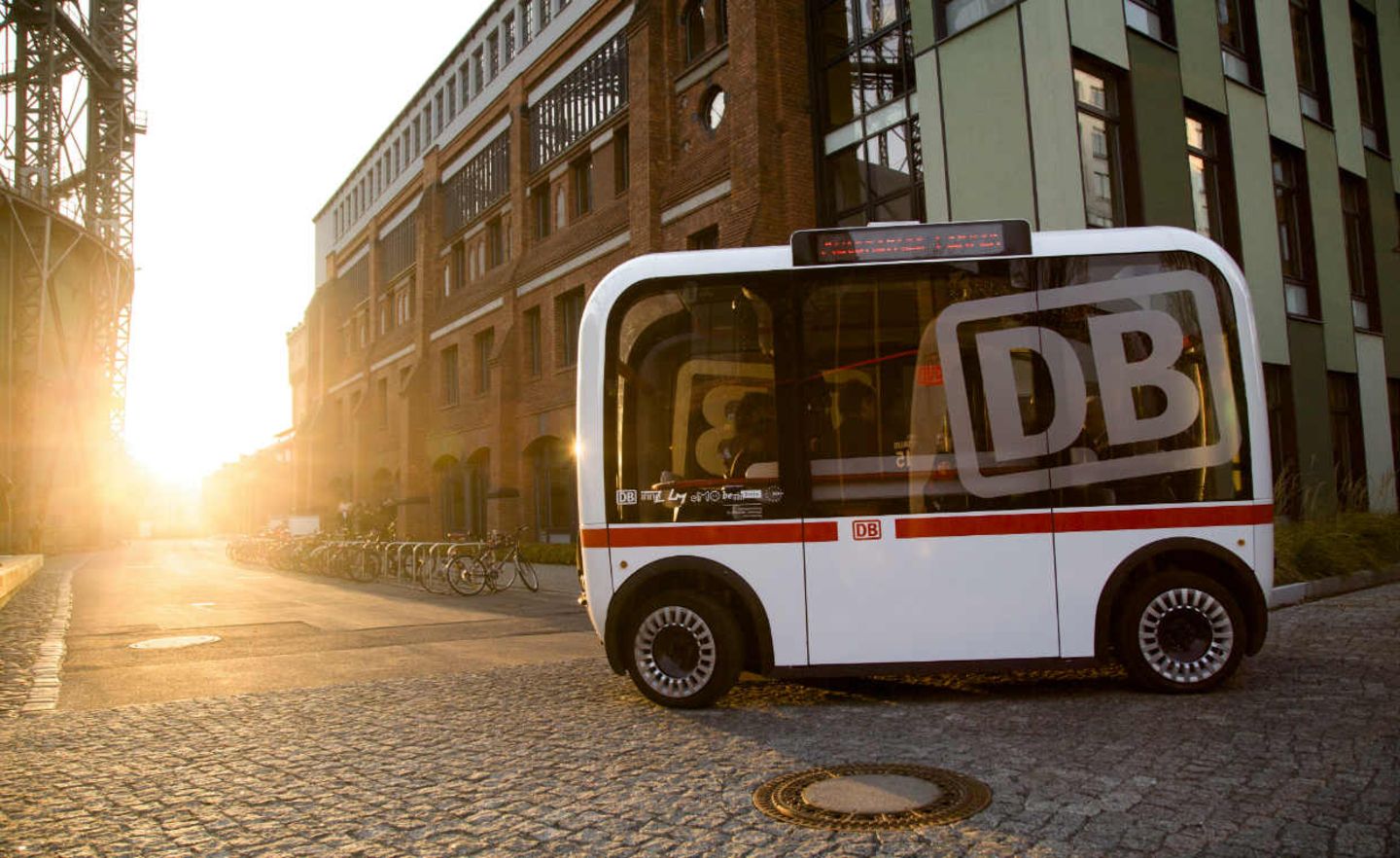 Die Deutsche Bahn testet den selbstfahrenden Shuttlebus Ioki