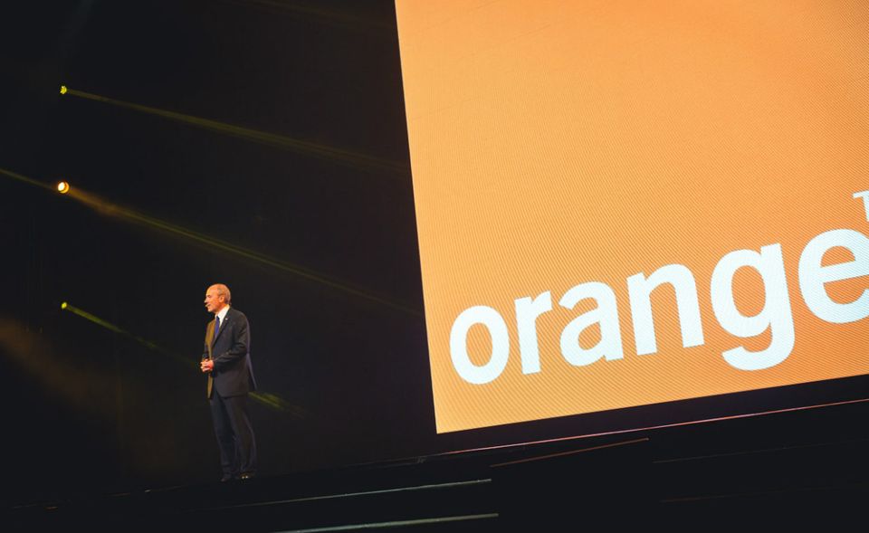 #4: Der DAX-Konzern Mannesmann übernahm 1999 den französischen Mobilfunkanbieter Orange für rund 32,6 Milliarden Dollar. Nur ein Jahr später war das Industrieunternehmen an der bislang teuersten Übernahme der Welt beteiligt. Dazu gleich mehr.