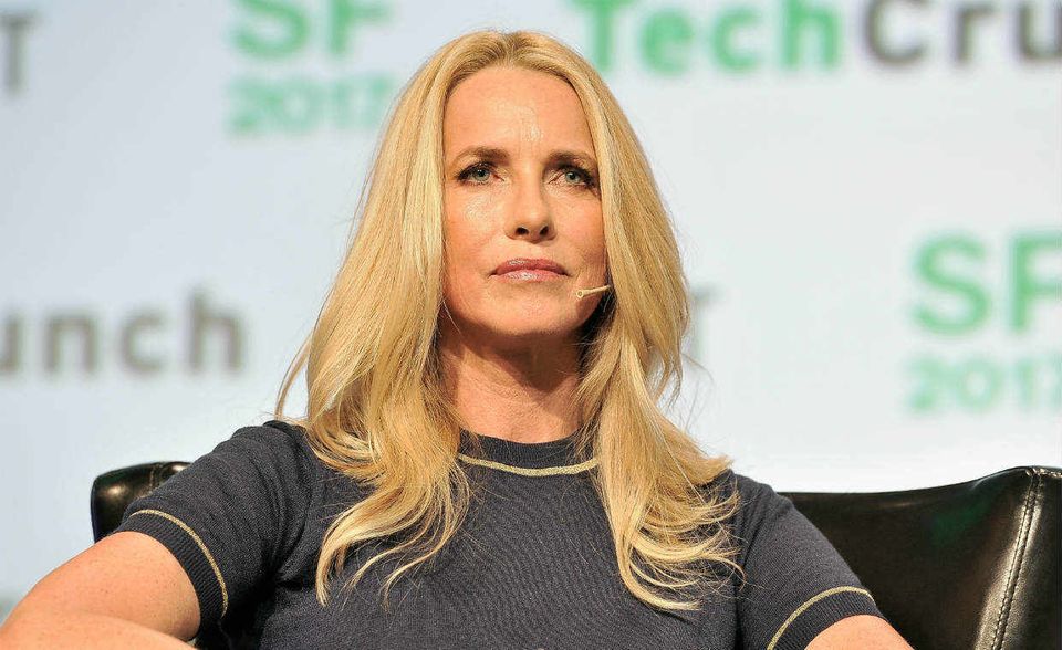 Bilderstrecke: #6 Laurene Powell Jobs, 54: Die Witwe von Steve Jobs hat ihr Vermögen vor allem Apple zu verdanken. Die US-Amerikanerin gründete verschiedene soziale Projekte und Non-Profit-Organisationen. Vermögen: 18,8 Mrd. US-Dollar #6 Laurene Powell Jobs, 54: Die Witwe von Steve Jobs hat ihr Vermögen vor allem Apple zu verdanken. Die US-Amerikanerin gründete verschiedene soziale Projekte und Non-Profit-Organisationen. Vermögen: 18,8 Mrd. US-Dollar