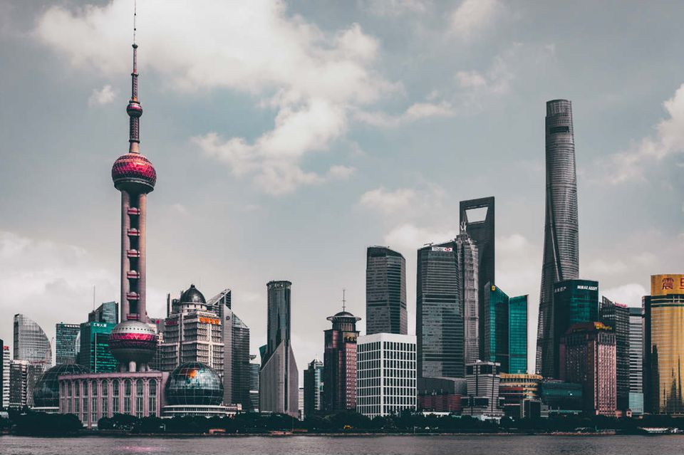 Skyline der Wirtschaftsmetropole Schanghai: China will seinen Finanzsektor öffnen