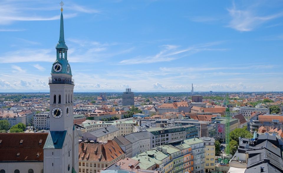 #3 München: Die Experten von Mercer haben beobachtet, dass München in den letzten Jahren große Anstrengungen unternommen hat, um Talente und Unternehmen anzuziehen: Investitionen in die Hightech-Infrastruktur und kulturelle Einrichtungen zum Beispiel.