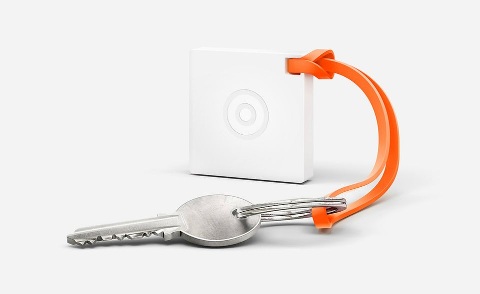 Man verbindet den Nokia-Treasure-Tag mit einem Gegenstand, den man nicht vergessen darf. Lässt man es dann doch einmal versehentlich zu Hause, schlägt die Handy-App Alarm. Kostenpunkt: 25 Euro