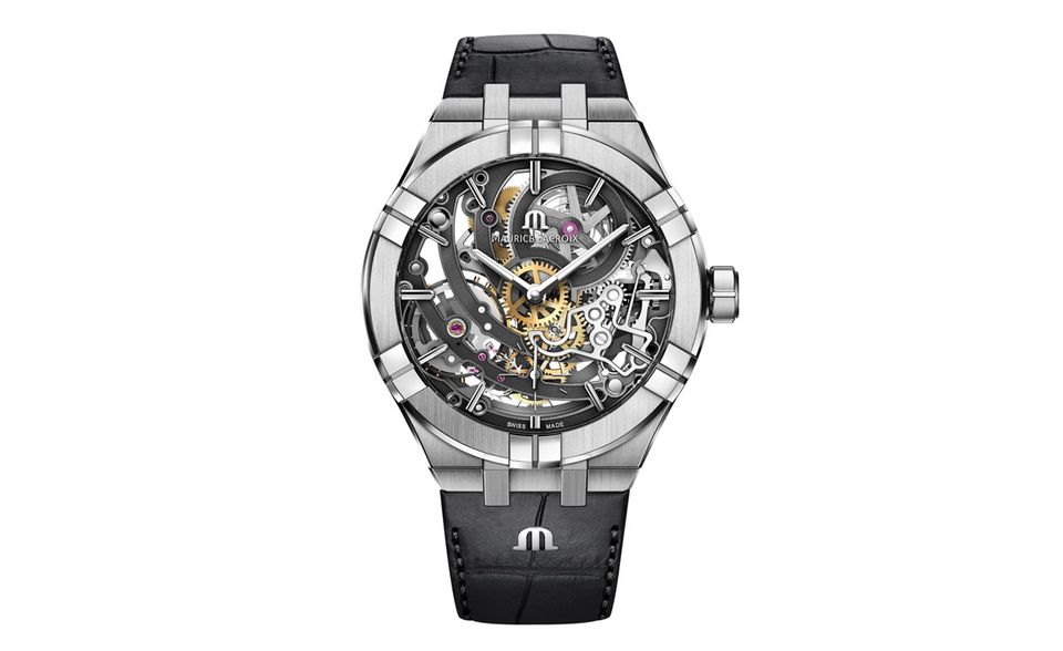Maurice Lacroix Maurice Lacroix Aikon Automatic Skeleton: Die erfolgreiche Linie wird erwachsen und erhält ein neues Werk mit dem Kürzel ML234, besonders schön zu sehen in der skelettierten, teils schwarz beschichteten Variante, die etwas Steampunk-Charme umweht. Das Band kann auch einhändig gewechselt werden. Circa 5600 Euro, mauricelacroix.de