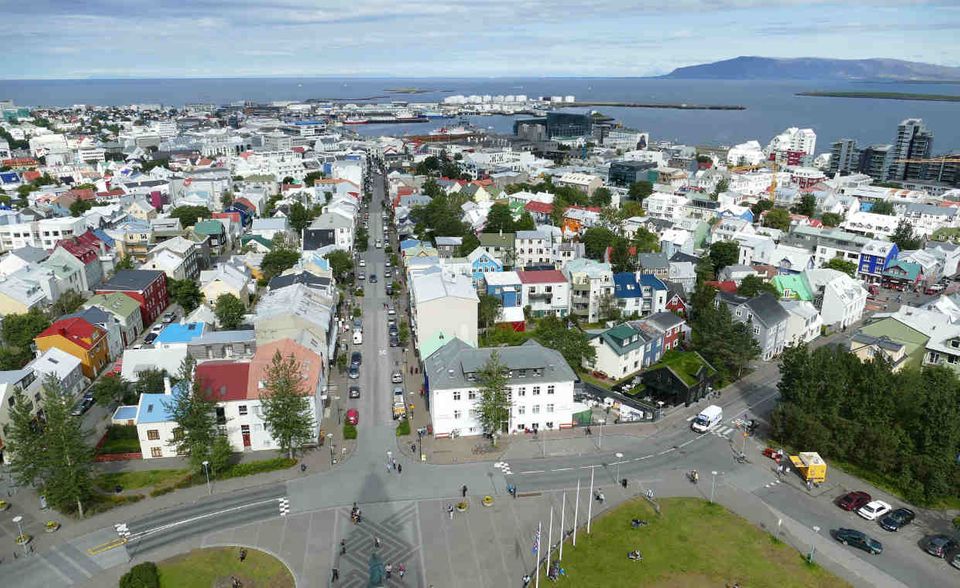 In Reykjavik verteuerten sich Immobilien um 16,6 Prozent. Island war laut Knight Frank das Land mit den am stärksten steigenden Immobilienpreisen. Am anderen Ende der Liste steht Peru.