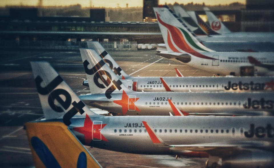 Platz 6: Tokio ist in den Top Ten gleich zwei Mal vertreten: Mit dem Internationalen Flughafen Tokio Narita auf Platz 6, und dann, weiter vorn, noch mit dem Flughafen Haneda. Beide trennen in etwa eineinhalb Stunden Fahrtzeit. Und 40 Millionen Passagiere. Tokio Narita ist der deutlich kleinere der beiden.