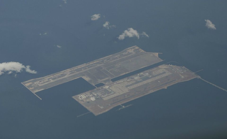 #1 Kansai: Der Flughafen bedient das Ballungsgebiet um die japanischen Großstädte Osaka und Kobe. Trotz eines speziellen Billigflugterminals, scheinen die Passagiere mit dem Flughafen sehr zufrieden zu sein.