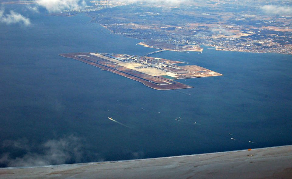 #8 Centrair Nagoya: Der Flughafen der viertgrößten Industriestadt Japans betreibt seit 1952 das Passagiergeschäft. Parallel wird der Flughafen von den japanischen Luftstreitkräften genutzt.
