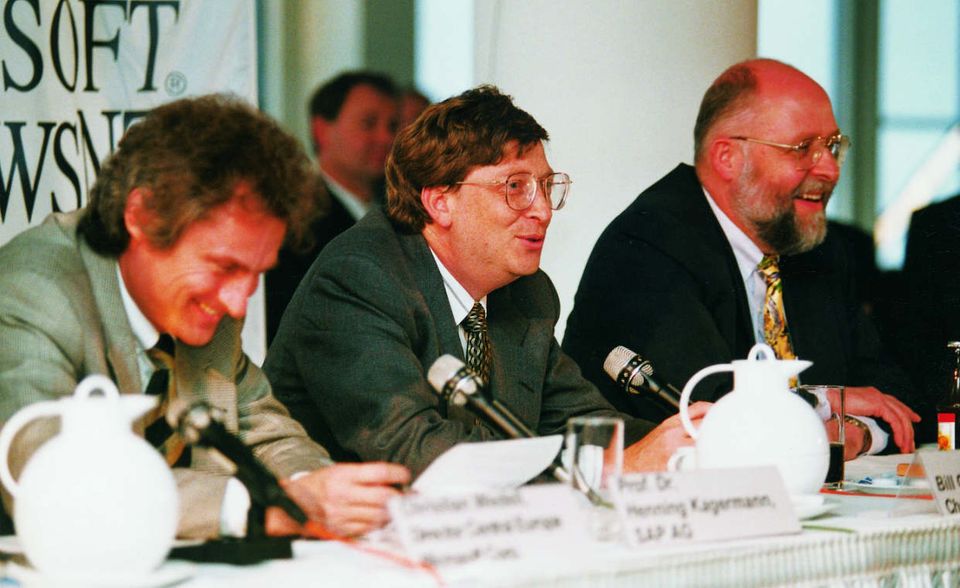 Symbolbild Gelassenheit im Management: Bill Gates und Klaus Tschira 1994