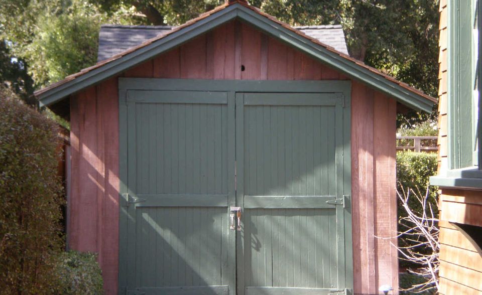 #4 Bill Hewlett und Dave Packard: Bill Hewlett und Dave Packard sind das originale Power Couple des Silicon Valley. Die Stanford-Absolventen gründeten 1939 ihre Firma Hewlett-Packard (heute: HP Inc.) in einer – wie könnte es anders sein – Garage (siehe Bild). Ein Münzwurf entschied, dass das Unternehmen nicht Packard-Hewlett getauft wurde. Hewlett-Packard gilt als das erste Technologieunternehmen im Silicon Valley und inspirierte viele Nachfolger. Steve Jobs bekam als Teenager ein Praktikum bei Hewlett-Packard, Steve Wozniak arbeitete dort, als er den Apple I entwickelte.