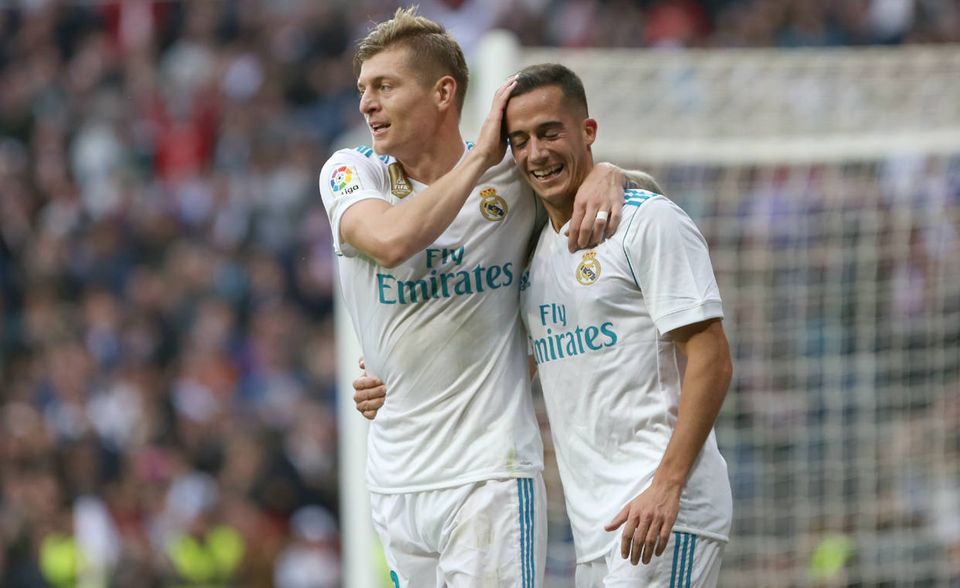 #2 Real Madrid: Der Champions League Finalist hat fast den doppelten Vereinswert seines Gegners am Samstag. Der derzeitige Unternehmenswert beträgt 2,9 Mrd. Euro. Das Team von Trainer Zinedine Zidane kann dieses Jahr zum dritten Mal in Folge die Champions League gewinnen. Ein Sieg ist schon fast Pflicht für die erfolgsverwöhnten Madrilenen, die in Meisterschaft und Pokal dem Erzrivalen FC Barcelona den Vortritt lassen mussten.
