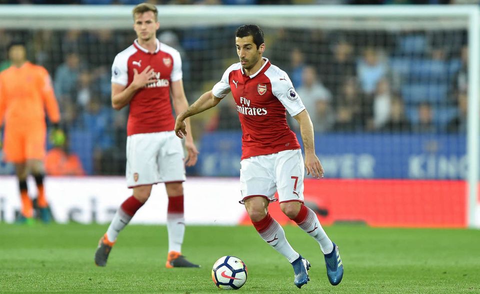 #6 FC Arsenal: Der Club ist der dritte Londoner Club unter den Top-10 der wertvollsten Vereine der Welt. Die „Gunners“ gehen auch diese Saison ohne einen Titel in die Sommerpause. Im Halbfinale der Euro League musste man sich dem späteren Pokalsieger Atletico Madrid geschlagen geben. Das Team war in den vergangenen Jahren Anzugspunkt für viele deutsche Nationalspieler. Momentan spielen mit Shkodran Mustafi und Mesut Özil zwei deutsche Nationalspieler bei Arsenal. Unternehmenswert: 2,1 Mrd. Euro