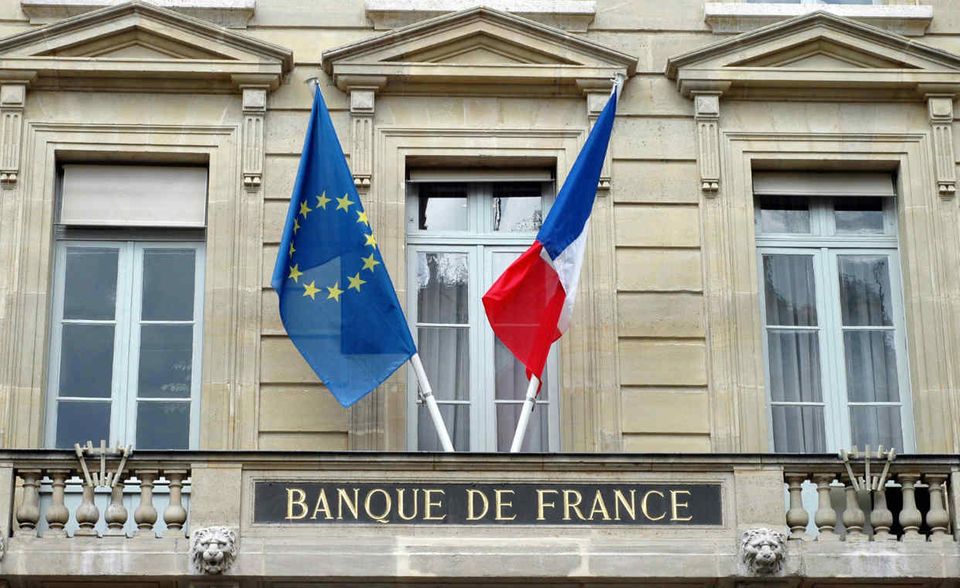Frankreich besitzt Goldreserven von 2436 Tonnen. Seit Jahren gibt es hier keine großen Veränderungen.