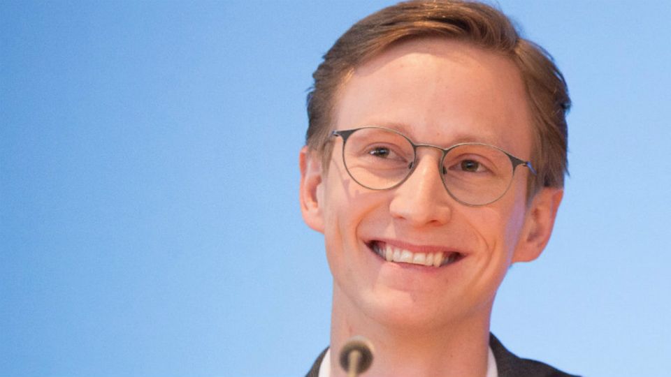 Marc Fielmann: Nach dem Abitur im Internet Schloss Salem, Wirtschaftsstudium in London und Stationen bei anderen Brillenfirmen ist der Sohn des Gründers der Fielmann AG, Günther Fielmann, und Vorstandsmitglied des Familienunternehmens 2016 mit in die Firma eingestiegen.