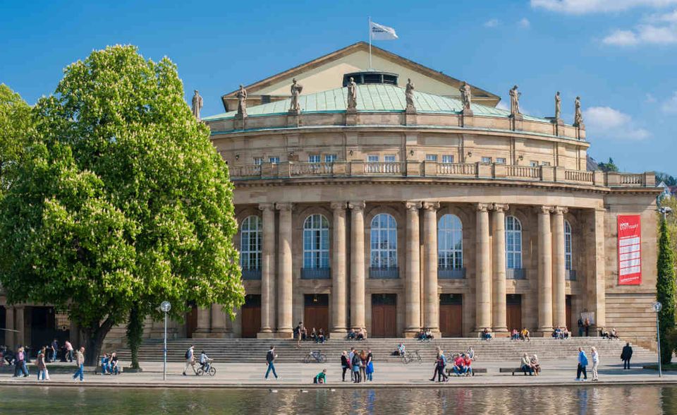 #3 Mit minimalem Dezimalstellen-Vorsprung sicherte sich Stuttgart einen Platz auf dem Homeoffice-Hochburgen-Treppchen. In zwei Prozent (1193) der 59.775 untersuchten Jobanzeigen wurde Heimarbeit angeboten.