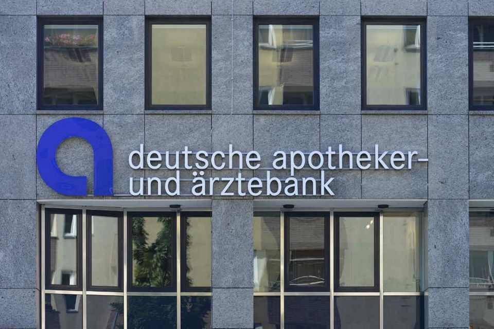 Die Ärzte- und Apothekerbank ist die Standesbank der deutschen Heilberufe