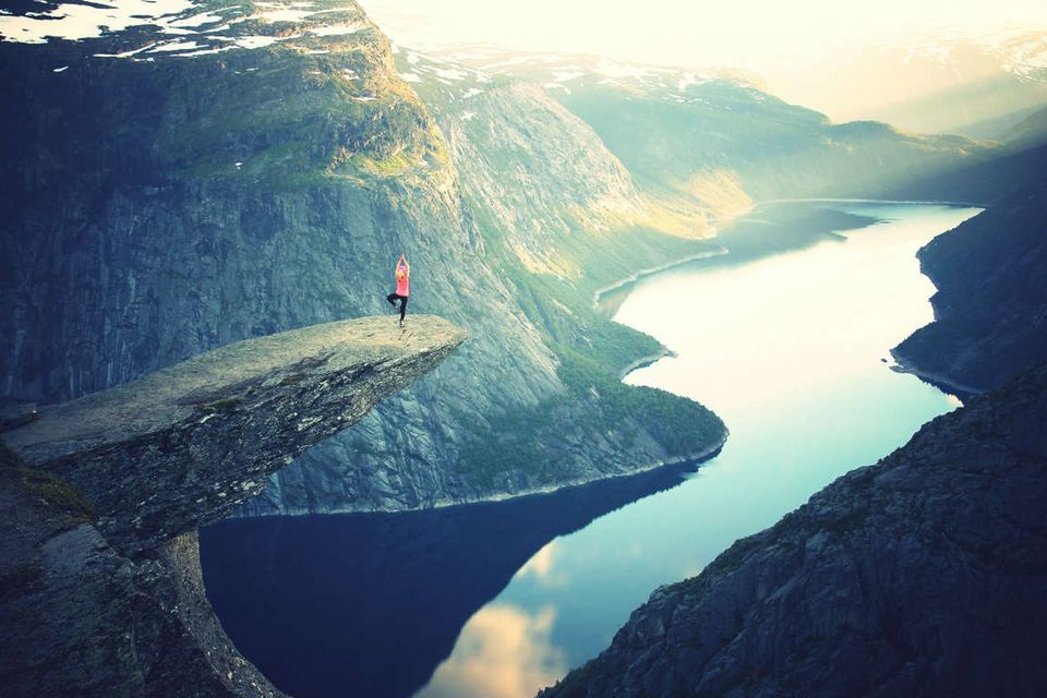 #5: Norwegen - Malta teilt sich den fünften Platz mit Norwegen. Auch hier geben 72 Prozent der Expats an, zufrieden mit der Work-Life-Balance zu sein. Sie arbeiten im Schnitt eine Wochenstunde weniger als die Kollegen in Malta, nämlich 42,9 Stunden bei einem Vollzeitjob. Auch im globalen Vergleich liegen die Auswanderer in Norwegen 1,4 Stunden unterhalb des Durchschnitts. Trotzdem meinen 72 Prozent, dass sie hier mehr verdienen als bei einem vergleichbaren Job daheim. Das ist der höchste Wert in diesen Top 10.