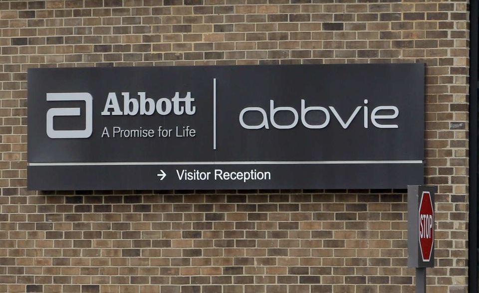 #8 Abbvie: Das Pharmaunternehmen aus Illinois konnte 2017 einen Umsatz von 25 Mrd. Euro vermelden. Insgesamt beschäftigt das Unternehmen mehr als 29.000 Mitarbeiter. Der Sitz des deutschen Ablegers befindet sich in Wiesbaden. Eine Produktionsstätte und ein Forschungszentrum unterhält Abbvie zudem in Ludwigshafen am Rhein.