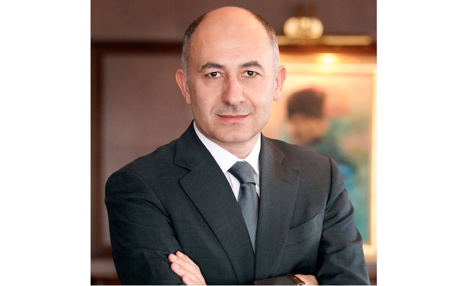 Erman Ilicak gründete die Ronesans Holding. Sie ist aktiv im Baugewerbe, im Immobilieninvestment sowie im Energie-, Gesundheits- und Bildungssektor. Der Bau der Neva Towers in Moskau (siehe Foto) war ein Milliardeninvestment. Vermögen: 4 Mrd. US-Dollar