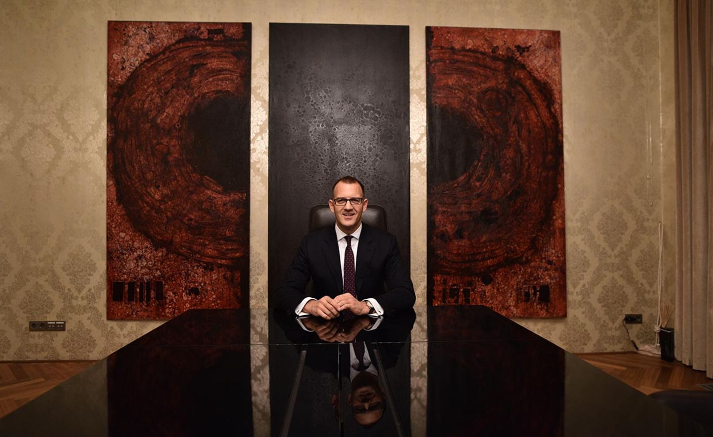 Freund von Kunst und großen Deals: EPH-Eigentümer Daniel Křetínský baut sein Firmenimperium in Deutschland aus - seit dem Sommer auch mit einer Beteiligung am Handelskonzern Metro (Foto: Stanislav Krupar)