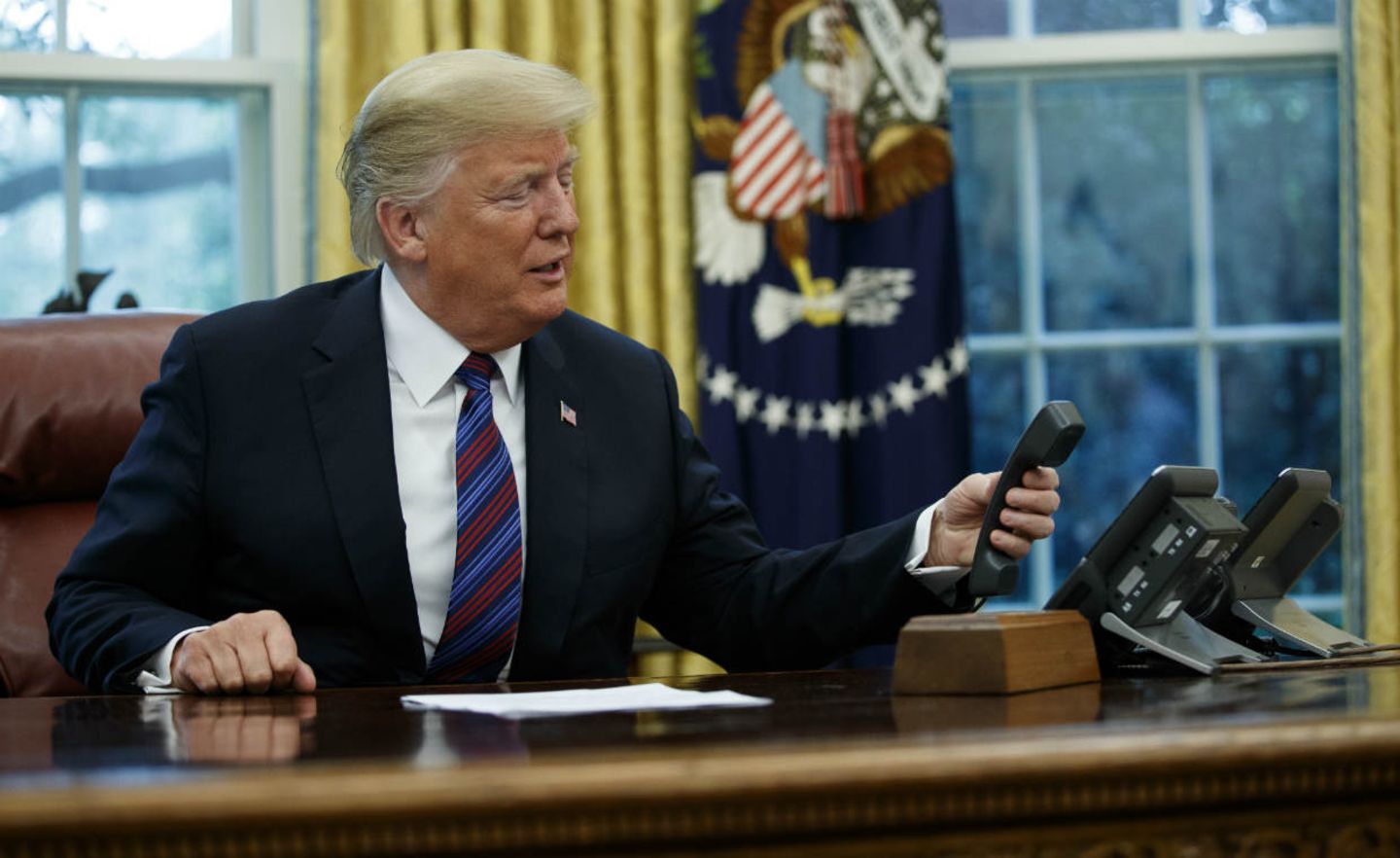 Bei einem Telefonat mit seinem mexikanischen Amtskollegen verkündete US-Präsident Trump die Einigung im Handelsstreit