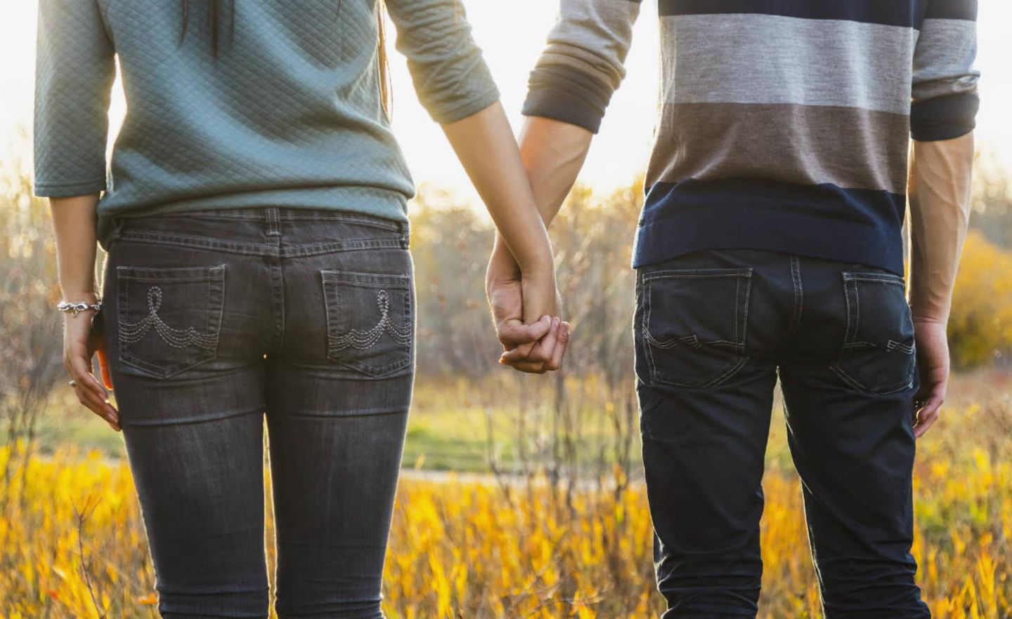 Wenn Frau und Mann ähnlich viel verdienen, erhöht das die Chance auf eine stabile Beziehungen