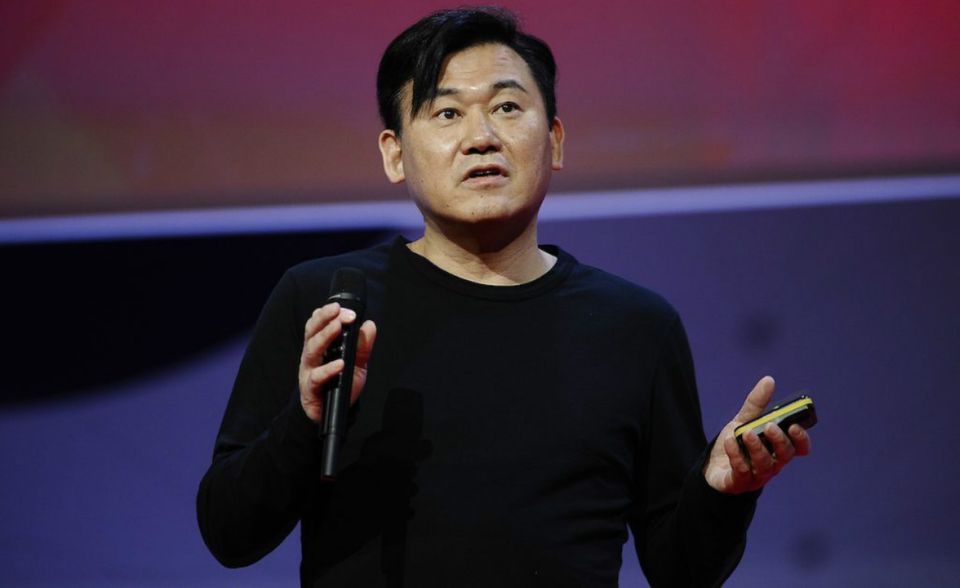 #6 Hiroshi Mikitani, Gründer und CEO des Onlineunternehmens Rakuten. Er investiert außerdem in Sportvereine und investierte 2014 900 Mio. US-Dollar, um den Messaging-Dienst Viber zu kaufen - einen Konkurrenten von Whatsapp. Vermögen: 4,9 Mrd. US-Dollar