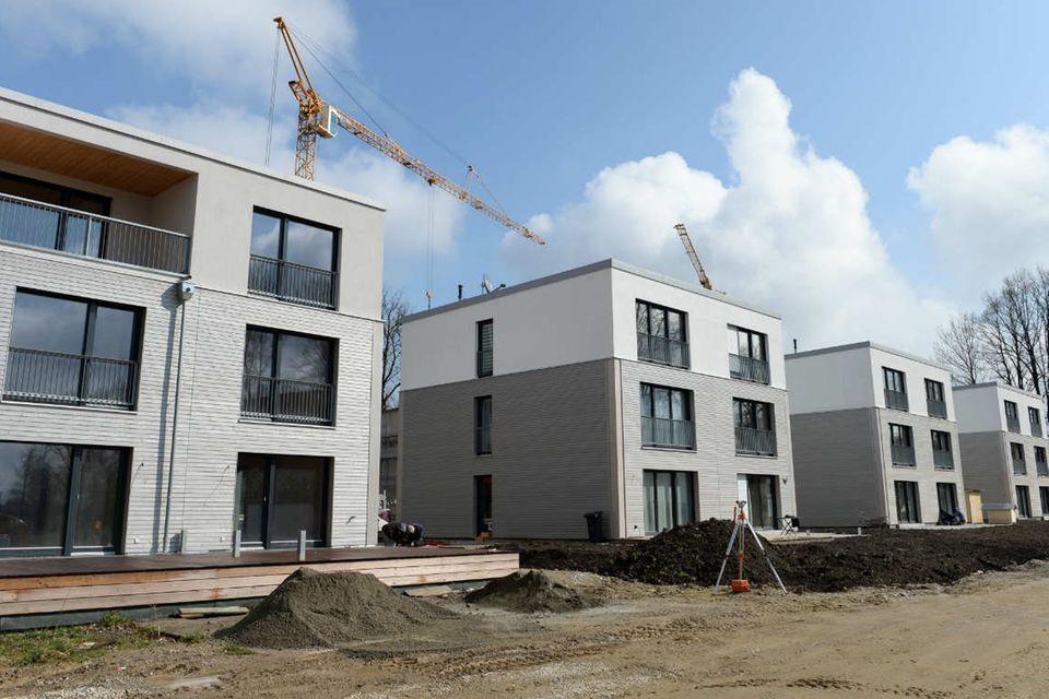 Neubauten in Deutschland: Bauvorschriften treiben die Preise nach oben