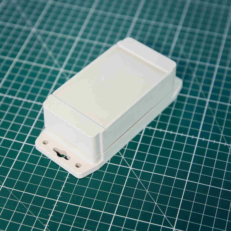 Die kleine Tracking-Box soll  es möglich machen,    jede Art von Transportbehälter zu verfolgen