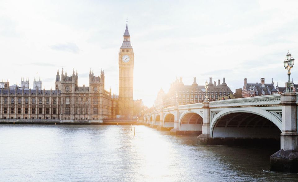 #6 Für London ging es im diesjährigen Ranking bergab – wie übrigens für alle untersuchten britischen Städte. Dank gesunkener Preise für Geschäftsreisende reicht es für London 2018 nur noch für Platz sechs, drei Ränge schlechter als im Jahr zuvor. Weltweit schaffte es die Metropole nicht mehr in die Top 10. Durchschnittlich 448 Pfund kostet in London ein Reisetag Geschäftsleute.
