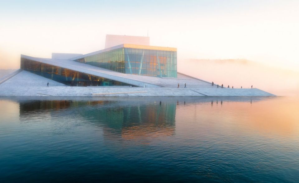 Mit 2689 US-Dollar liegt Oslo ganz knapp vor New York auf Platz sechs – ein Rang besser als 2017. Das frei verfügbare Einkommen erhöhte sich in der norwegischen Hauptstadt um zwölf Prozent.