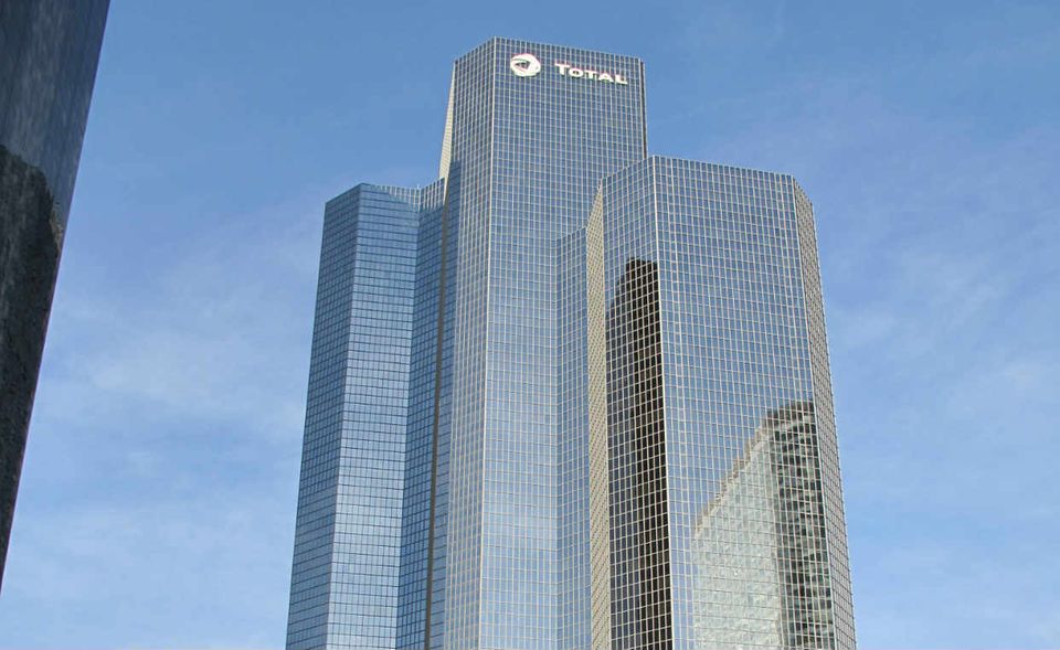 Den achten Platz belegt der französische Mineralölkonzern Total mit Hauptsitz in La Défense, einem Vorort von Paris. Im letzten Jahr verzeichnete Total einen Umsatz von 149 Mrd. US-Dollar.