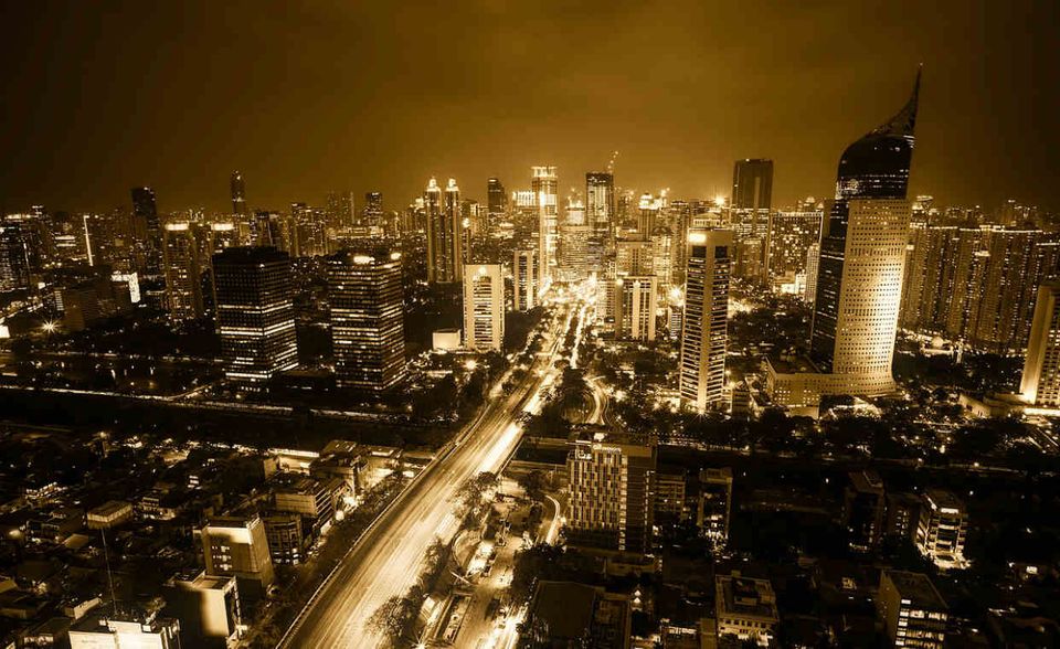 Das Ranking basiert auf den Zahlen des CIA World Fact Books zum weltweiten Handel aus dem Jahr 2017. Knapp unter die Top-Ten der Länder mit den höchsten Handelsbilanzdefiziten ist Indonesien gerutscht. Das Importvolumen übersteigt den Export um 17,3 Milliarden US-Dollar.