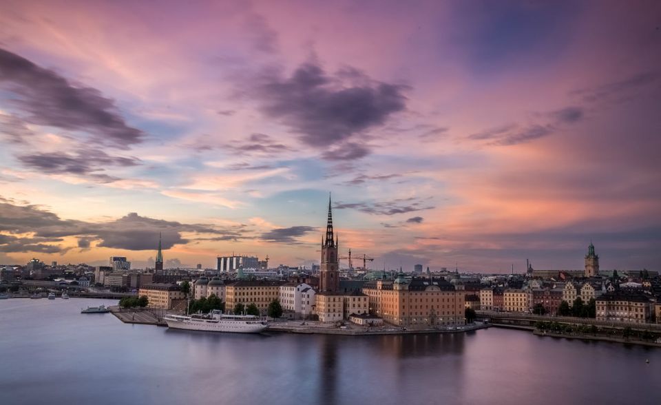 Das urbane Leben in Stockholm ist so schön, dass es in dieser Kategorie weltweit für Platz zwei gereicht hat. Leider können die Menschen nicht mit der Stadt mithalten. 73 Prozent der Expats finden es schwer, mit Einheimischen Freundschaften zu schließen (weltweit: 34 Prozent). Mehr als jeder Zweite ist zudem unzufrieden mit dem Wetter in der skandinavischen Stadt.
