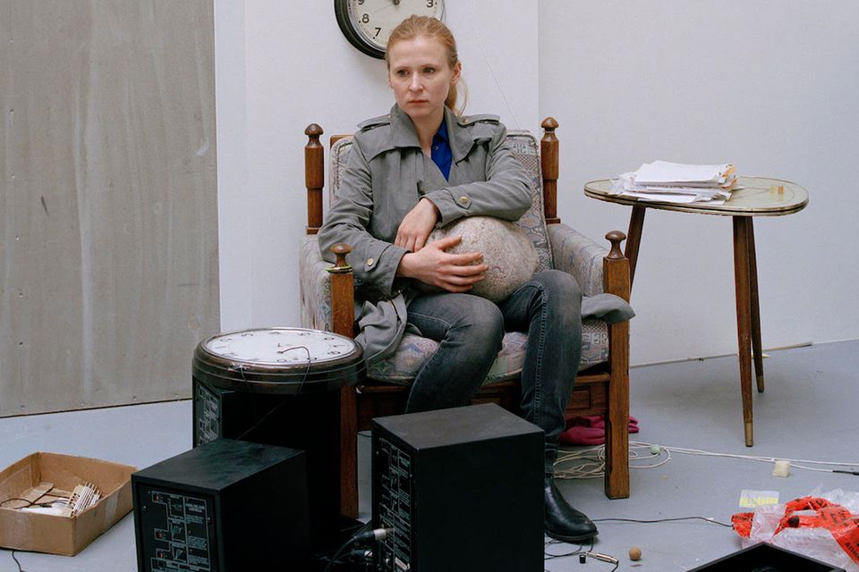 Alicja Kwade portraitiert von Oliver Mark, Berlin 2014