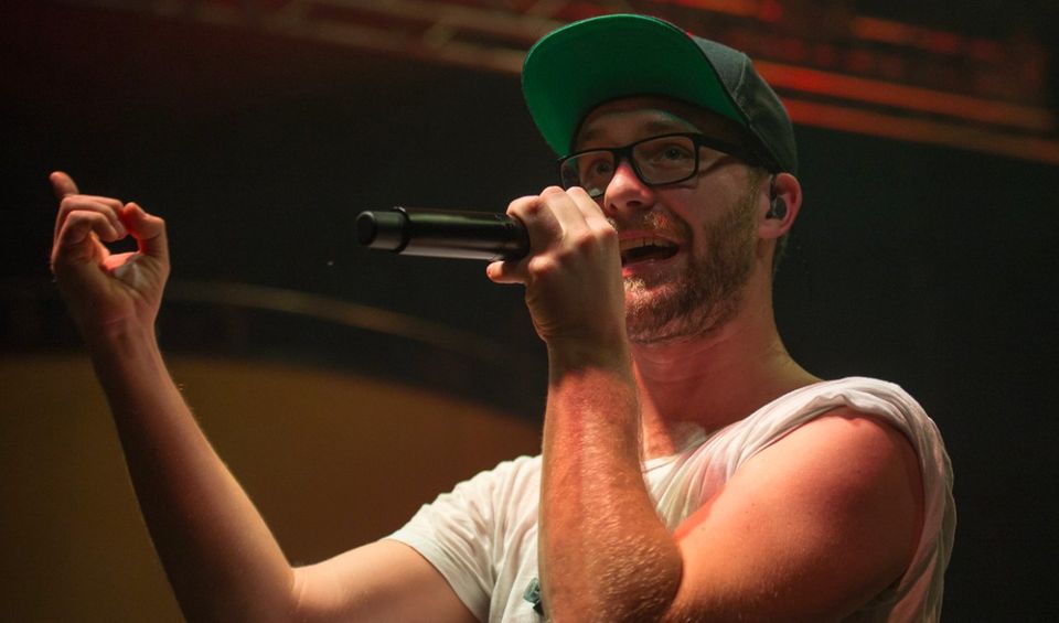 Allerdings reichte Sheerans Dominanz dann doch nicht so weit, dass sein 2017 erschienenes Album auch im Jahr darauf noch die Streaming-Charts dominierte. Hier ging die Prime-Krone an „Tape“ von Mark Forster. Die Top-5-Songs des Jahres waren: Bausa „Was du Liebe nennst“, Axwell /Ingrosso „More than you know“, Robin Schulz „OK (feat. James Blunt)“, Camila Cabello feat. Young Thug „Havana“ sowie „Despacito“ von Luis Fonsi & Daddy Yankee. Letzterer war auch der am häufigsten über Alexa abgefragte Song.