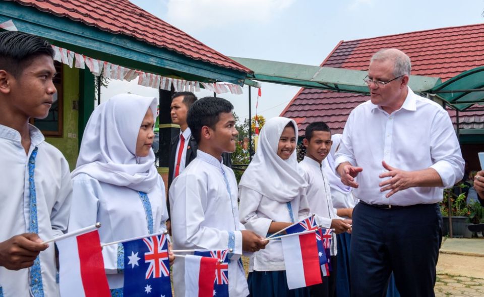 Das Finanzunternehmen IG Group bezifferte 2018 das jährliche Grundgehalt des damaligen australischen Premierministers Malcolm Turnbull auf 527.854 US-Dollar (rund 464.000 Euro). Damit wäre der Politiker der Regierungschef mit dem weltweit zweithöchsten Gehaltscheck. Seit August 2018 ist Scott Morrison der australische Premierminister