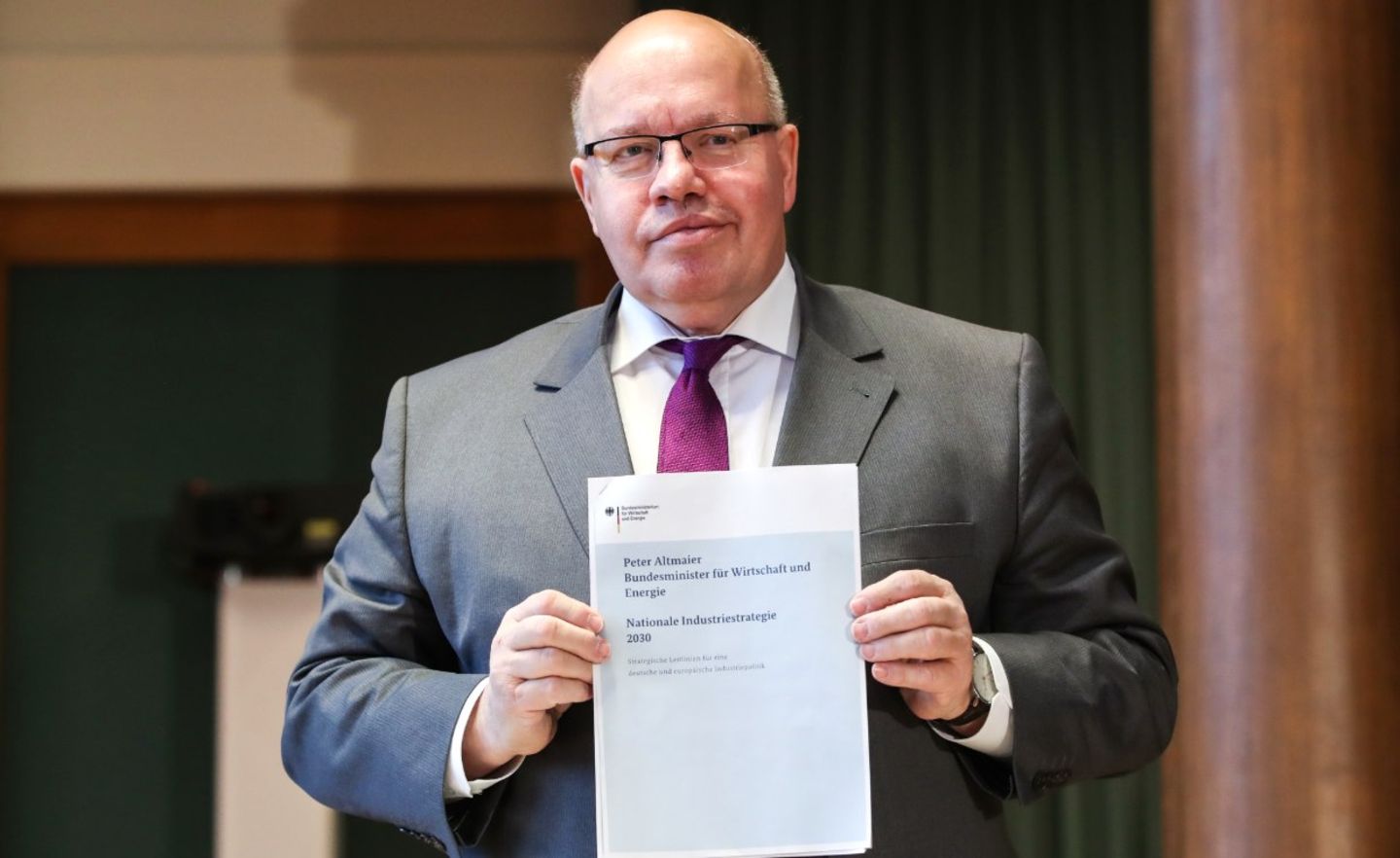 Wirtschaftsminister Peter Altmaier hat für seine Industriestrategie viel Kritik kassiert. Im Herbst soll das Konzept verabschiedet werden – nach einem Dialog mit den Wirtschaftsverbänden