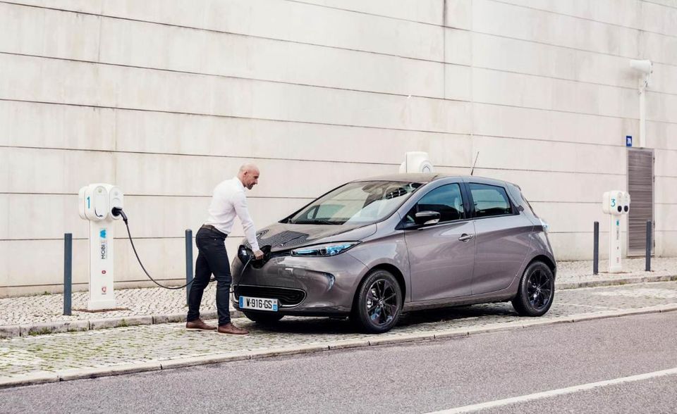 Frankreich hält beim Elektroauto den Anschluss an die Weltspitze. 2017 wurden in Frankreich 36.800 emissionsfreie Fahrzeuge verkauft.