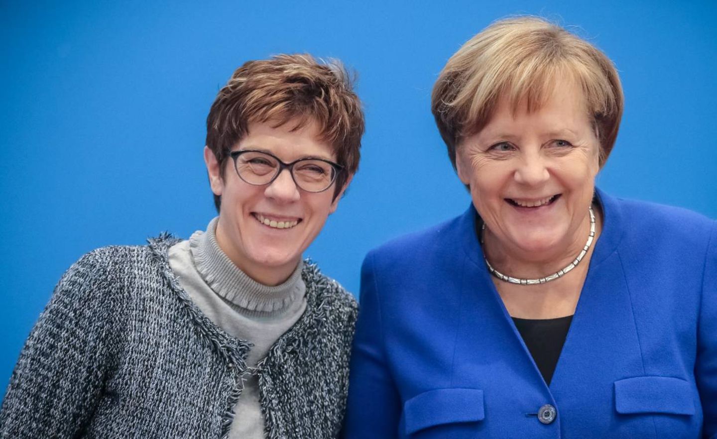Kann sie Kanzlerin? CDU-Chefin Annegret Kramp-Karrenbauer und Angela Merkel