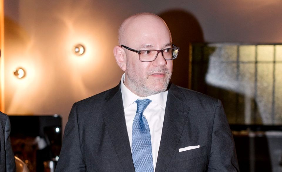 Die französische Fondsgesellschaft Comgest holte nicht nur bei den Spezialisten, also den kleineren Fondsgesellschaften, den ersten Platz, sondern auch in der Gesamtwertung. Comgest-Deutschlandchef Thorben Pollitaras nahm die Auszeichnung entgegen.