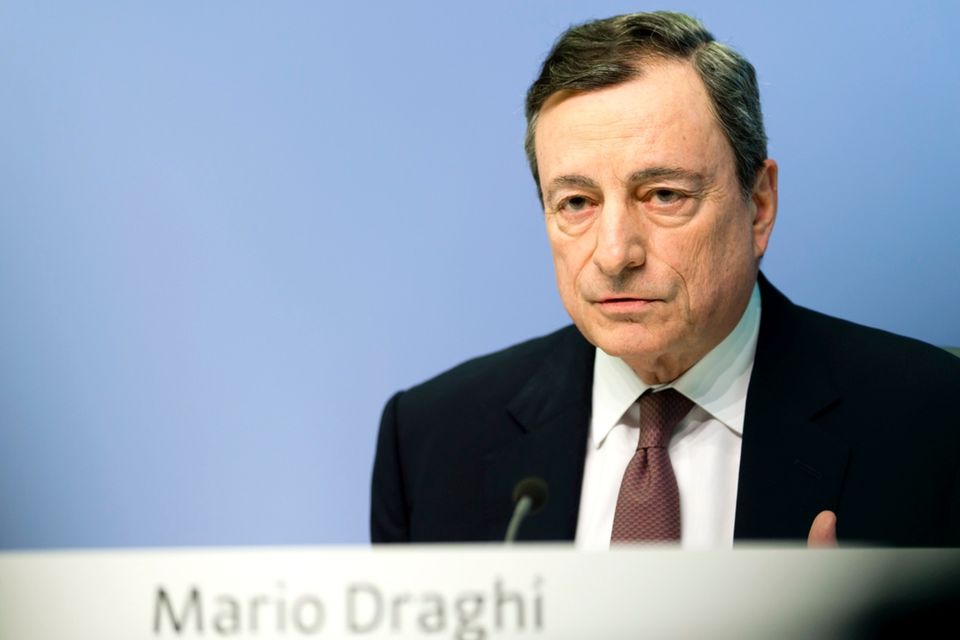EZB-Präsident bei der Pressekonferenz nach der Sitzung des Zentralbankrates