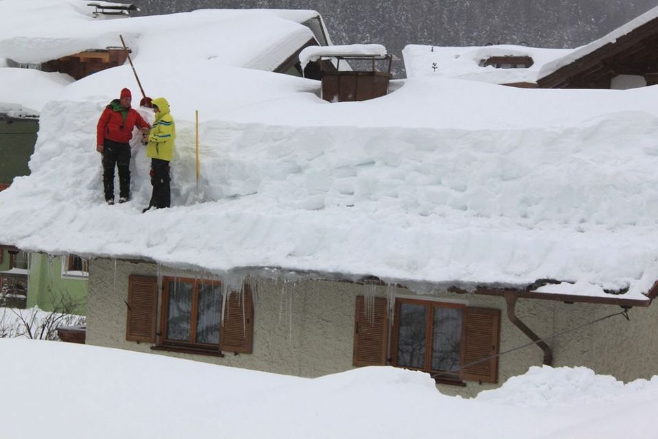 Im Winter drohten Dächer unter Schneemassen einzustürzen