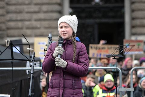 Greta Thunberg spricht auf einer Demonstration