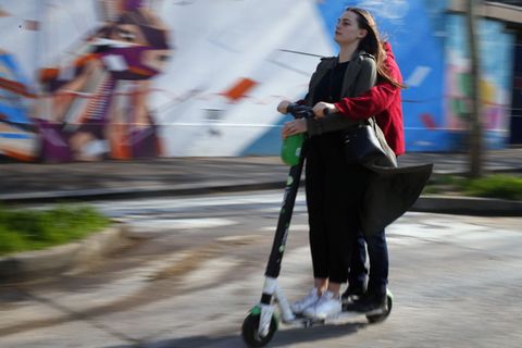 Viele E-Scooter sind bereits nach drei Monaten schrottreif