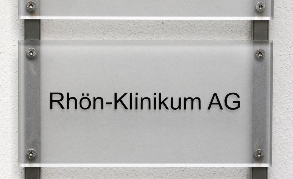 Rhön-Klinikum: Die Betreibergesellschaft von Kliniken hat aktuell sieben der 16 Aufsichtsratsplätze an Frauen vergeben. Die Aufsichtsrätinnen sind Annette Beller, Meike Jäger, Brigitte Mohn, Christine Reißner, Evelin Schiebel, Katrin Vernau und Natascha Weihs.