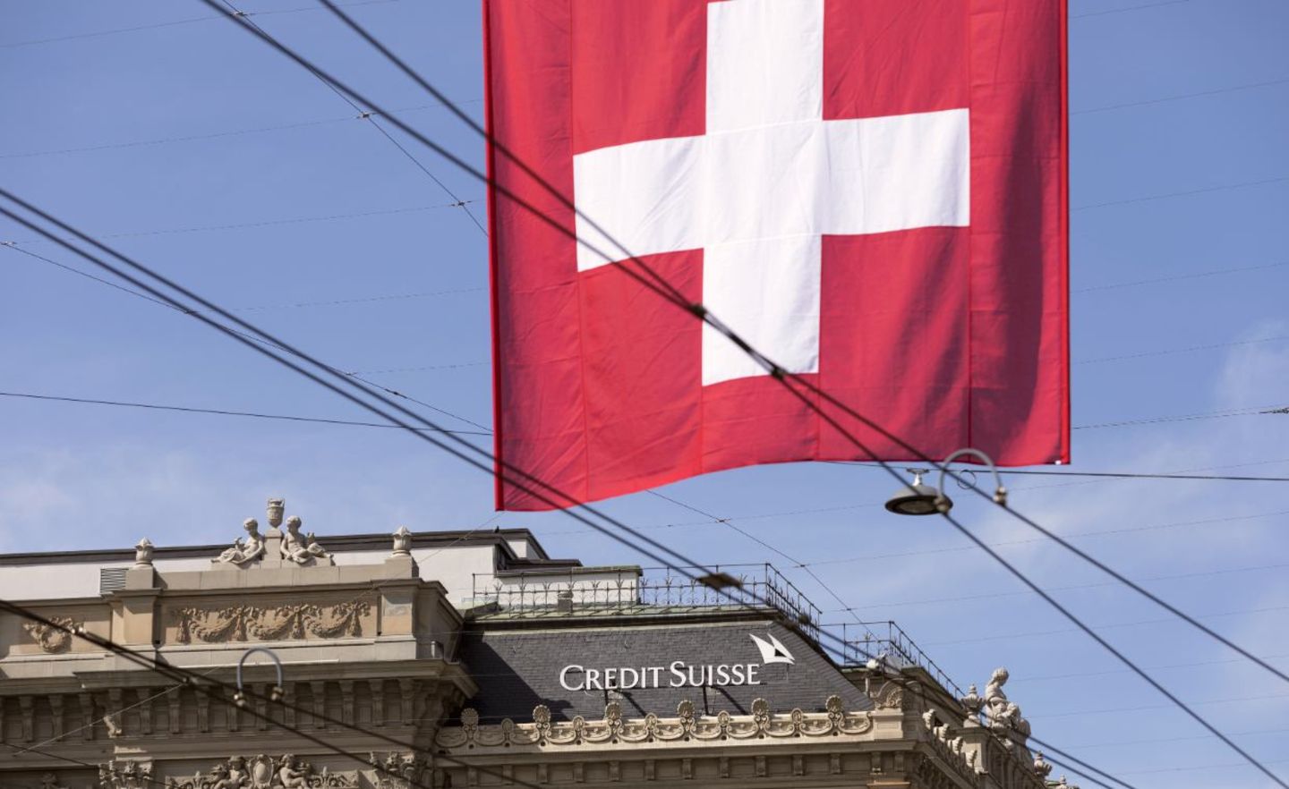 Zentrale der Schweizer Großbank Credit Suisse auf dem Paradeplatz in Zürich